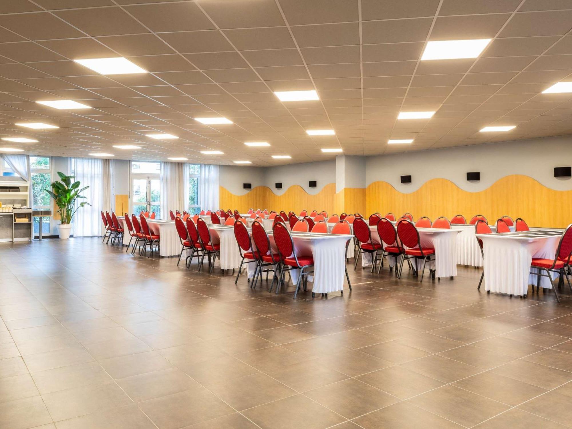 Ibis Budget Paris Porte D'אוברווילייה מראה חיצוני תמונה